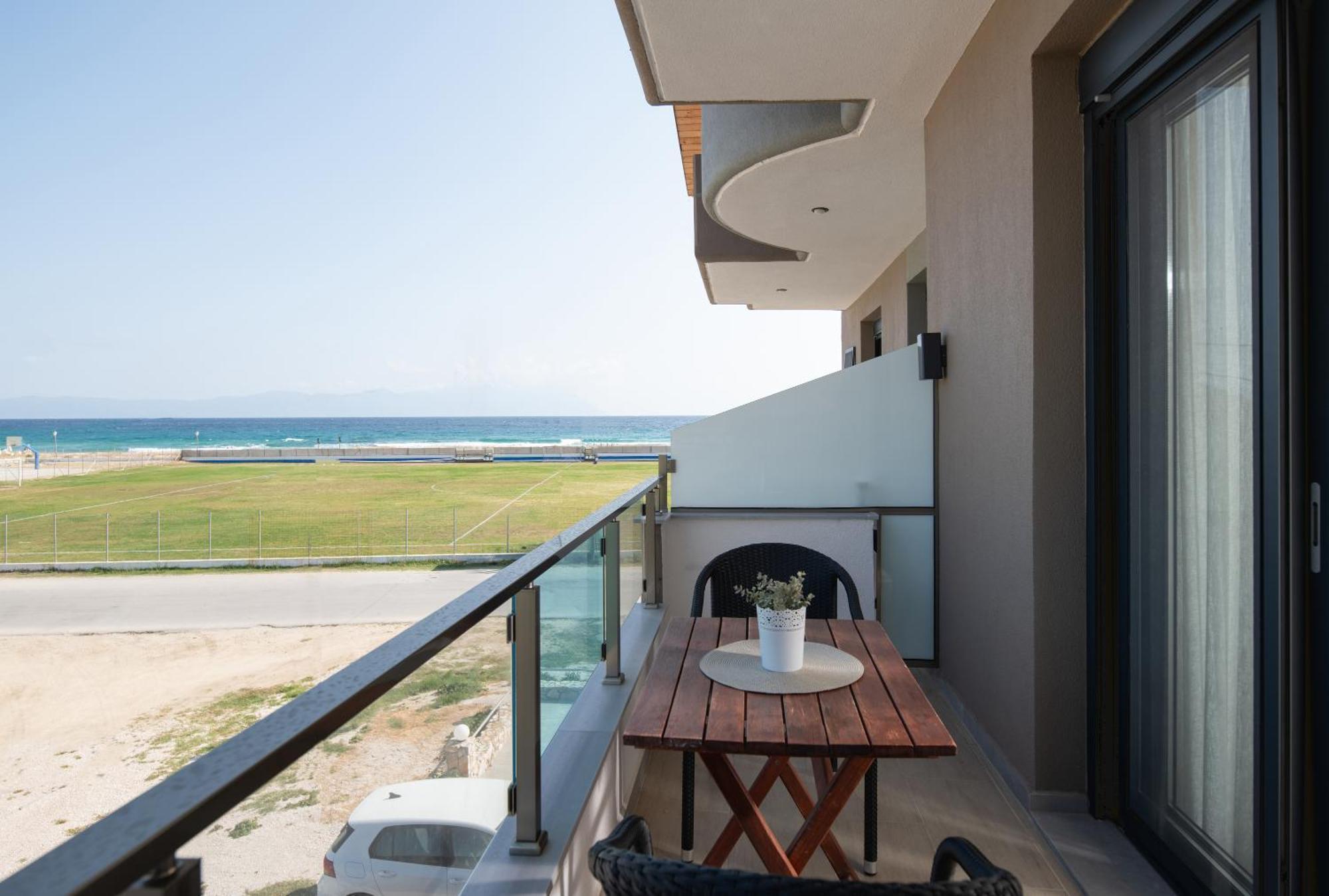 סארטי Vrahakia Beach מראה חיצוני תמונה